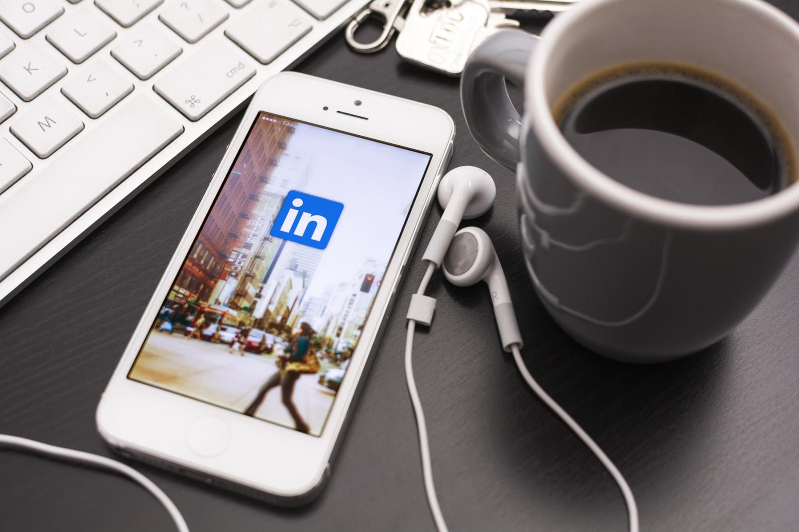 How to Make the Most of LinkedIn Native & Sponsored Videos